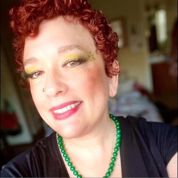 Meet your Posher, Kricket - Picture 2 of 12